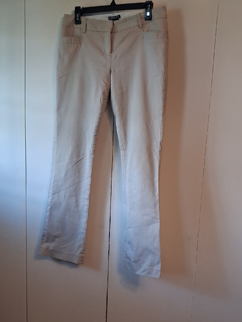 Express Straight Leg Jeans in Light Beige